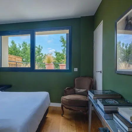 Apartment Paris Delorme Terrace Montreuil (Seine-Saint-Denis)